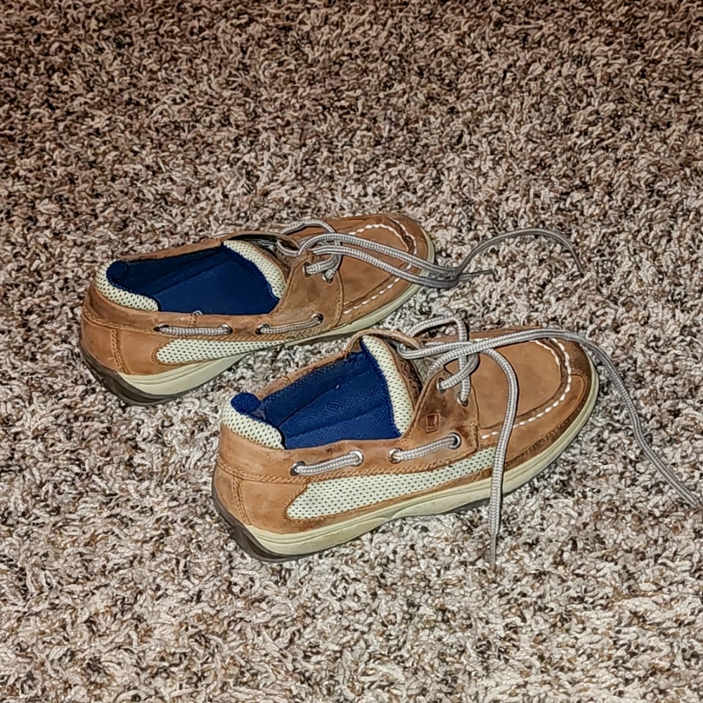 Sperry shoes
